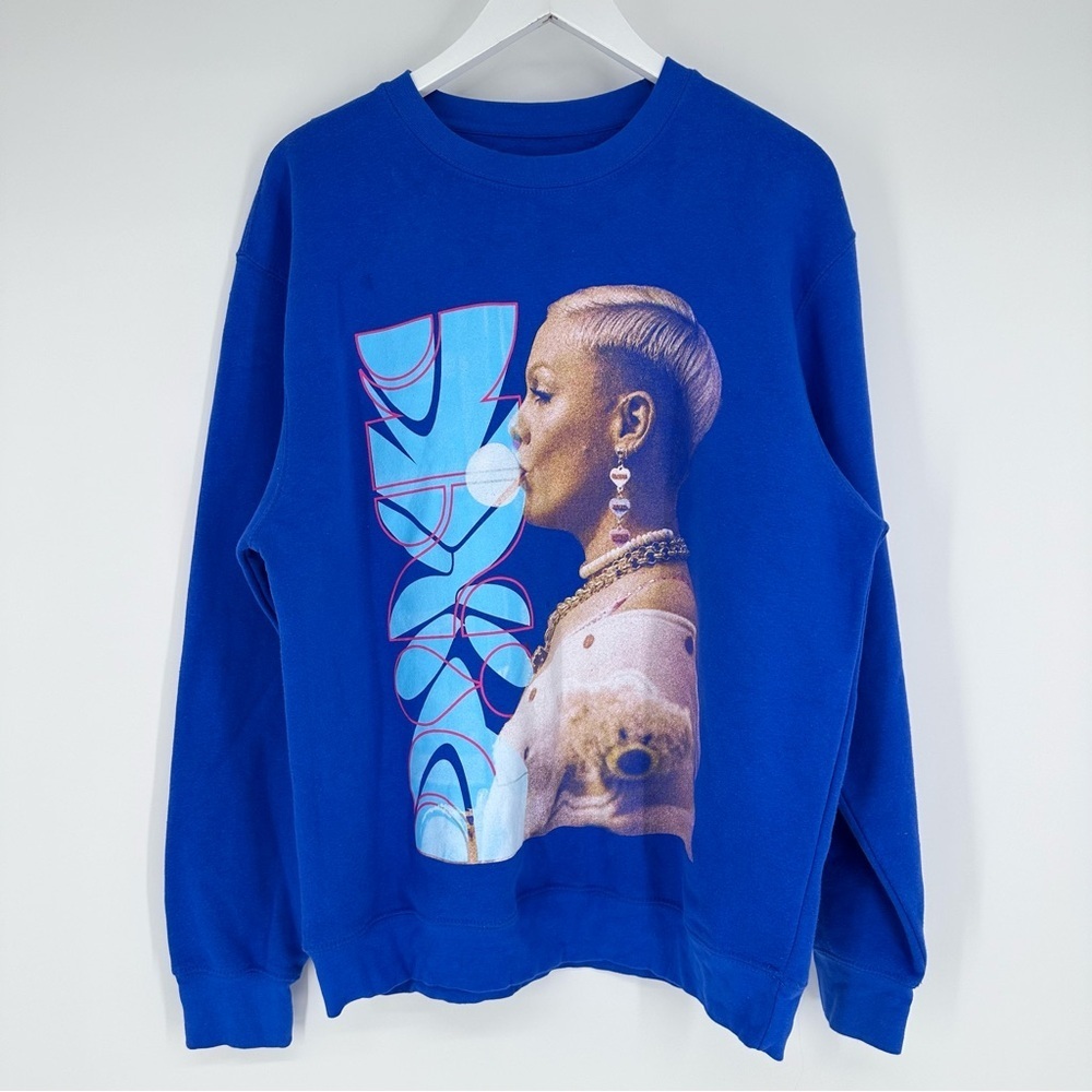 Rare Pink P!nk 2023 Carnival Tour Sweatshirt Trust Fall Album Merch